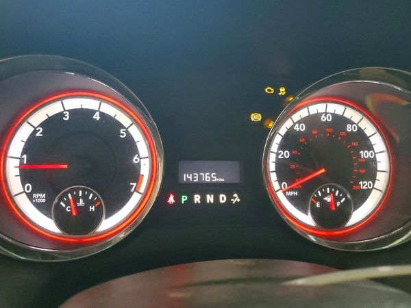 2015 DODGE GRAND CARAVAN SE