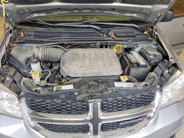 2015 DODGE GRAND CARAVAN SE