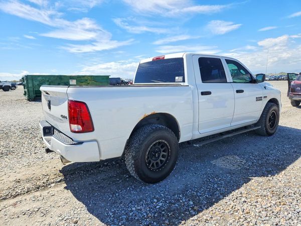 2013 RAM 1500 ST