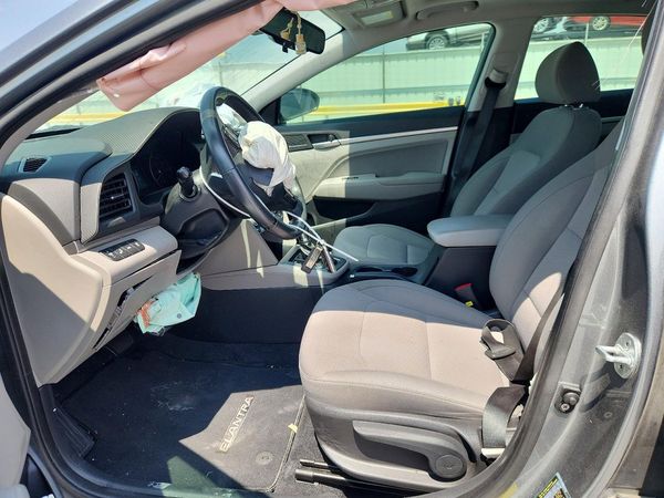 2019 HYUNDAI ELANTRA