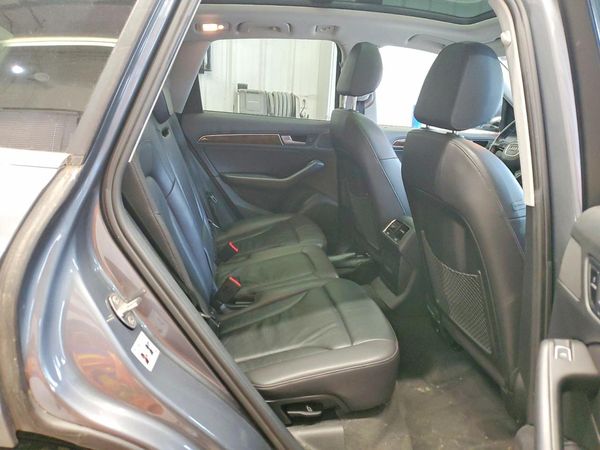 2015 AUDI Q5