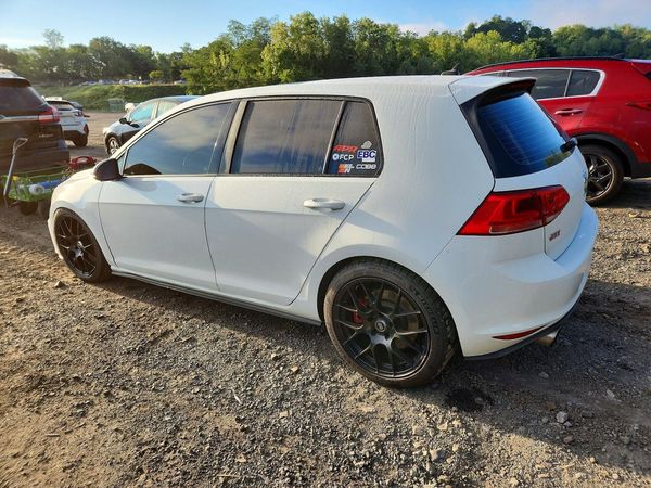 2017 VOLKSWAGEN GTI