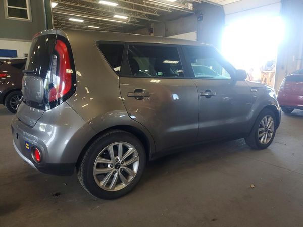 2018 KIA SOUL Plus