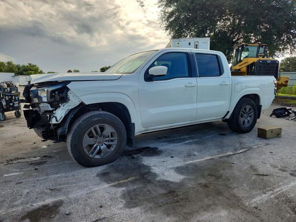 2025 NISSAN FRONTIER