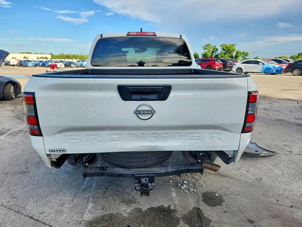 2025 NISSAN FRONTIER