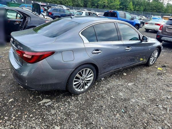 2018 INFINITI Q50