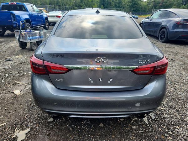 2018 INFINITI Q50