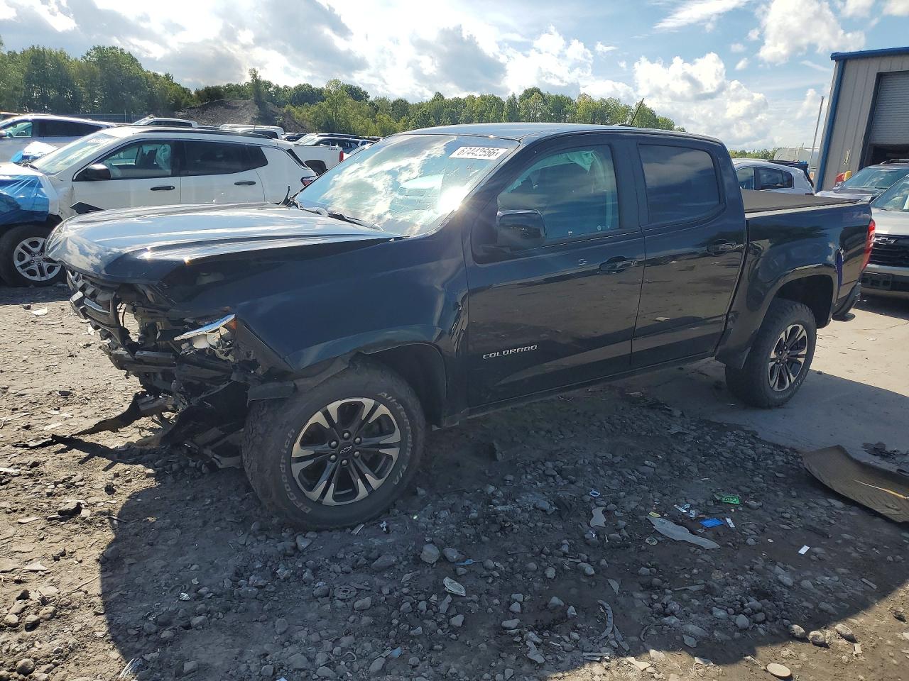 2021 CHEVROLET COLORADO Z71 — Front 3/4