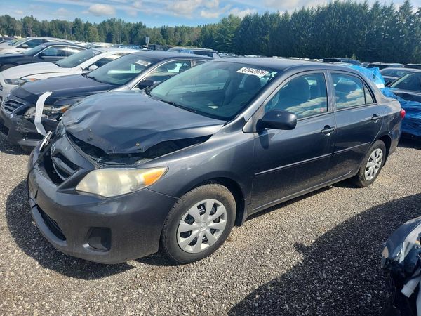 2013 TOYOTA COROLLA