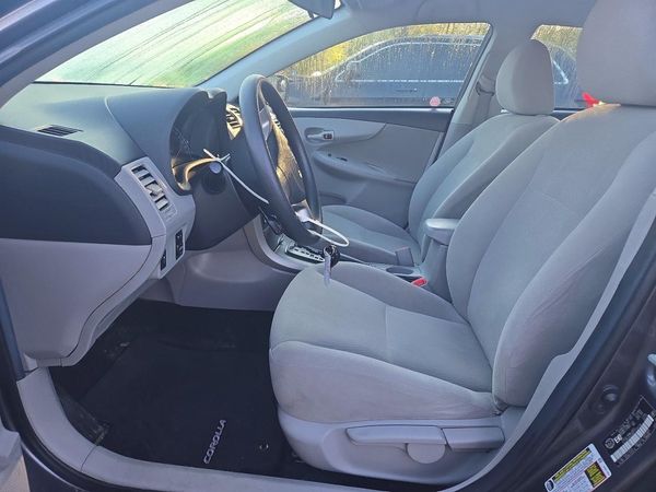 2013 TOYOTA COROLLA