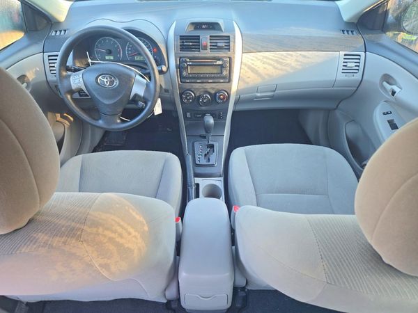 2013 TOYOTA COROLLA