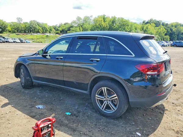 2021 MERCEDES-BENZ GLC