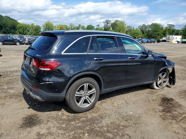 2021 MERCEDES-BENZ GLC