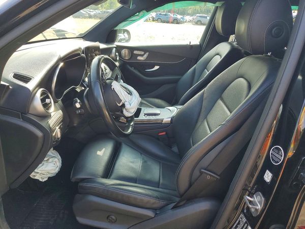 2021 MERCEDES-BENZ GLC