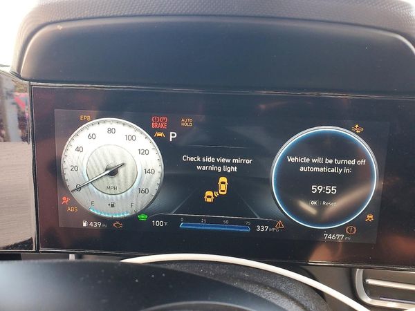 2022 HYUNDAI ELANTRA