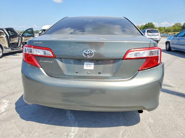 2012 TOYOTA CAMRY