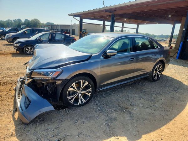 2020 VOLKSWAGEN PASSAT