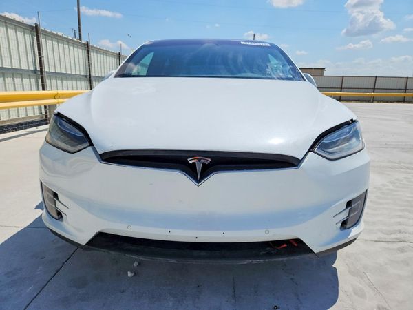 2018 TESLA MODEL X