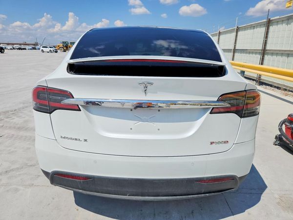 2018 TESLA MODEL X