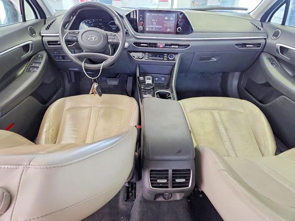 2020 HYUNDAI SONATA