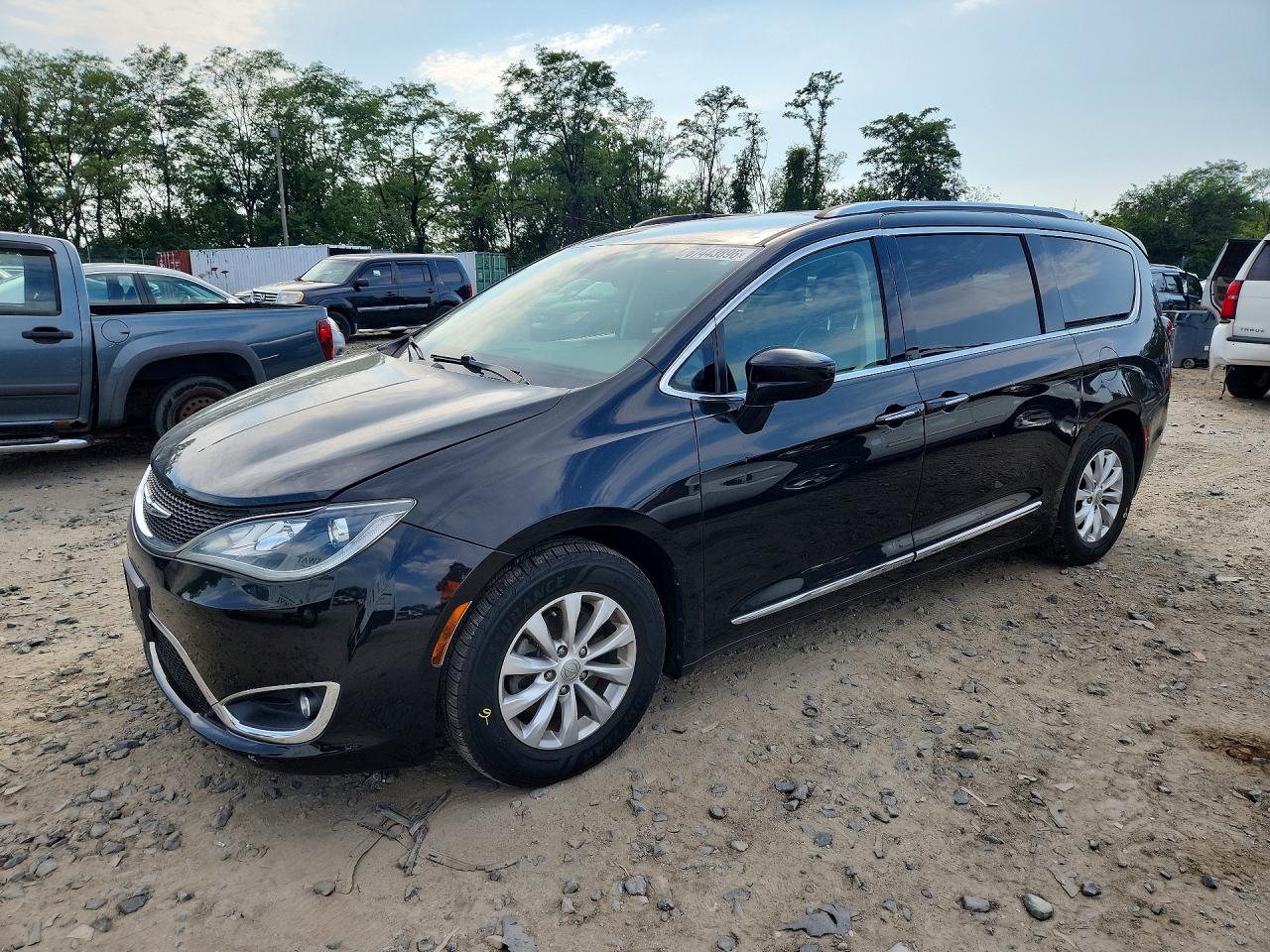2018 CHRYSLER PACIFICA