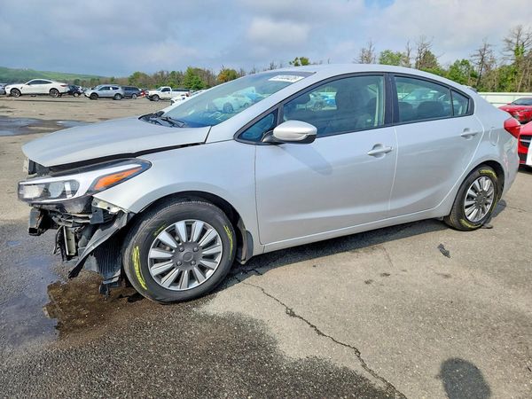 2017 KIA FORTE