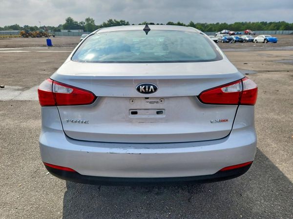 2017 KIA FORTE