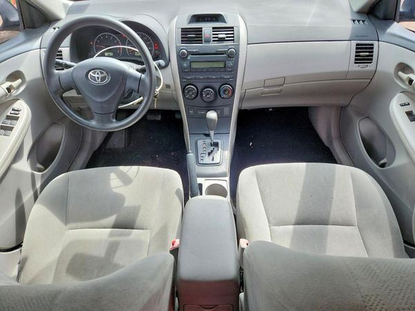 2013 TOYOTA COROLLA