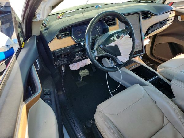 2018 TESLA MODEL X
