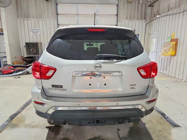 2018 NISSAN PATHFINDER