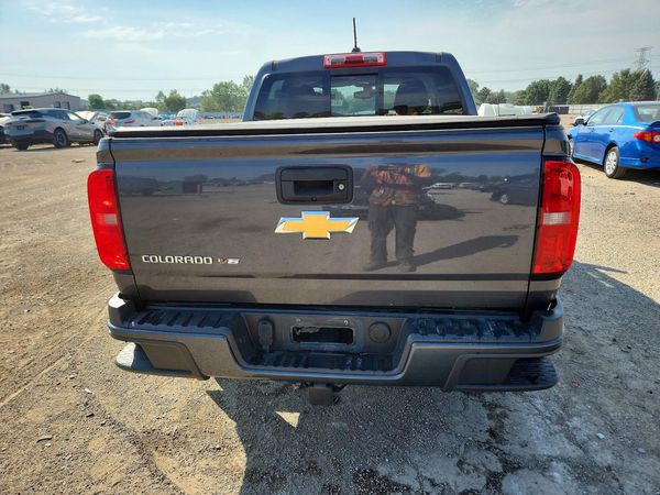 2017 CHEVROLET COLORADO Z71
