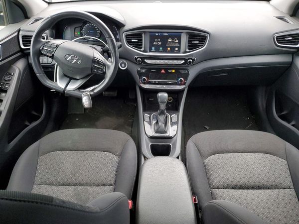 2019 HYUNDAI IONIQ SEL (HEV)