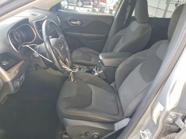 2016 JEEP CHEROKEE