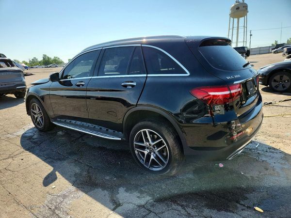 2019 MERCEDES-BENZ GLC