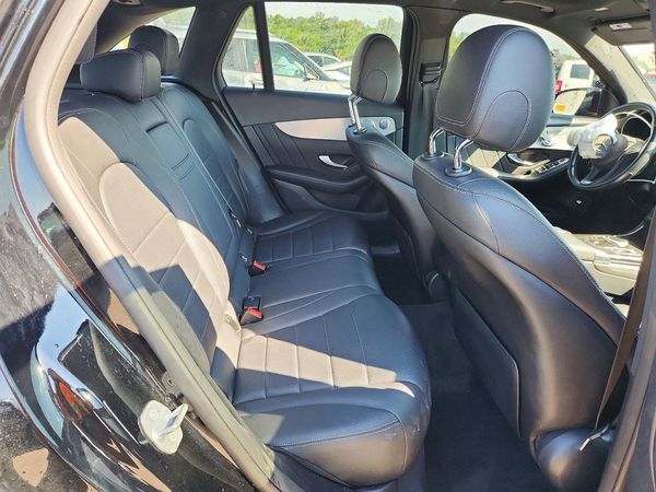 2019 MERCEDES-BENZ GLC