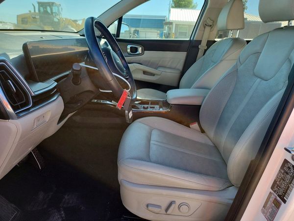 2025 KIA SORENTO