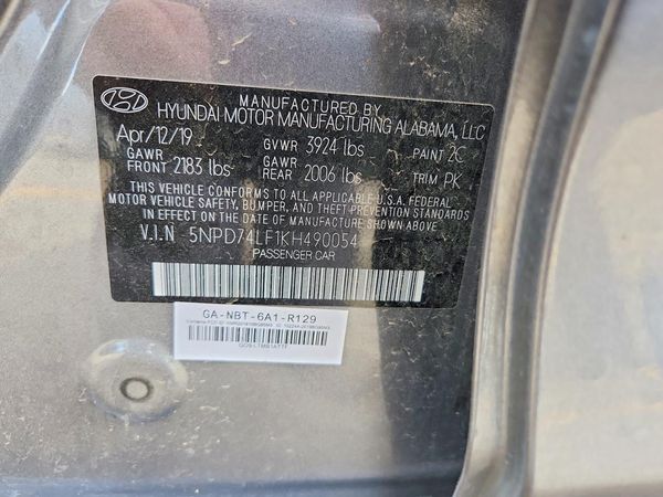 2019 HYUNDAI ELANTRA