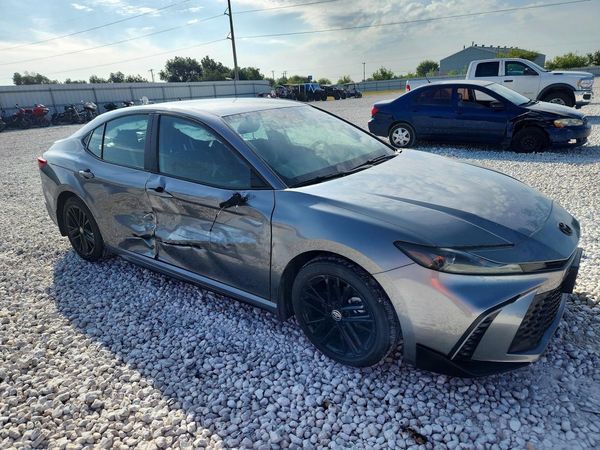 2025 TOYOTA CAMRY — Passenger 3/4