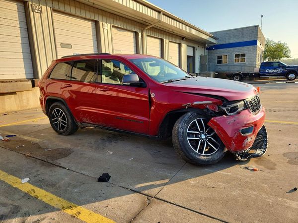 2017 JEEP GRAND CHEROKEE Trailhawk