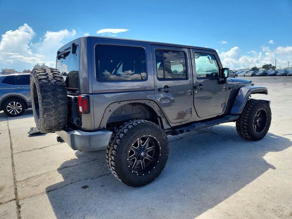 2017 JEEP WRANGLER UNLIMITED Unlimited Sahara