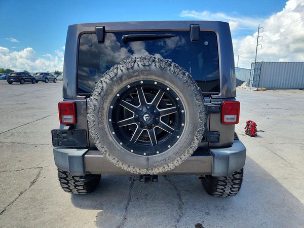 2017 JEEP WRANGLER UNLIMITED Unlimited Sahara