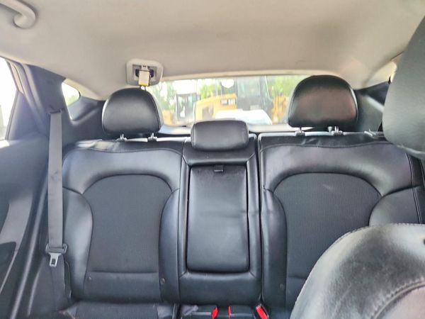 2015 HYUNDAI TUCSON GLS (Middle)