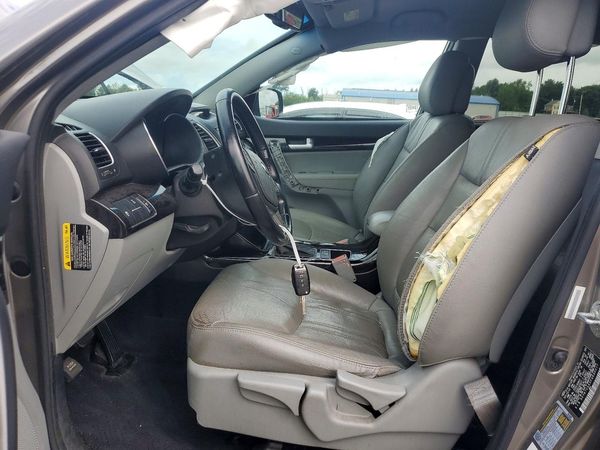 2015 KIA SORENTO