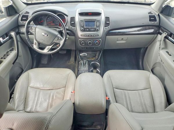 2015 KIA SORENTO