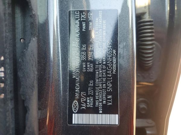 2022 HYUNDAI ELANTRA