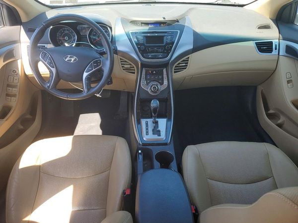 2013 HYUNDAI ELANTRA