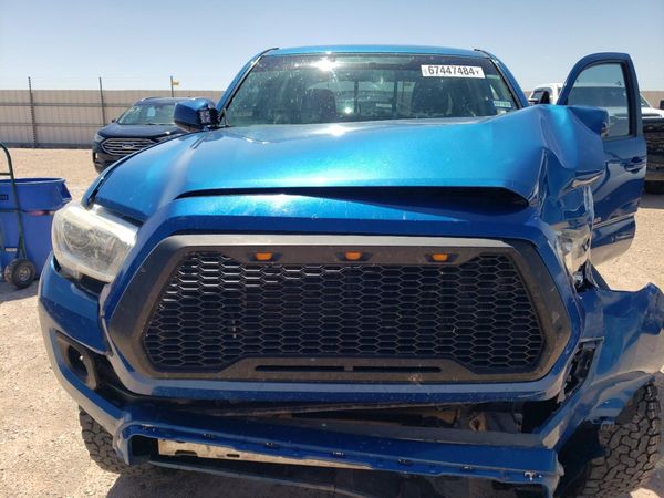 2016 TOYOTA TACOMA