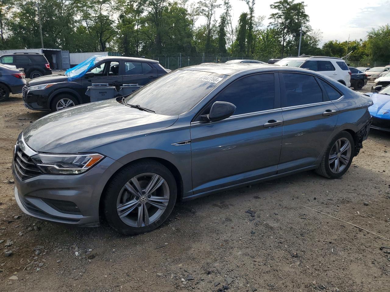 2020 VOLKSWAGEN JETTA S, SE, R-Line — Front 3/4
