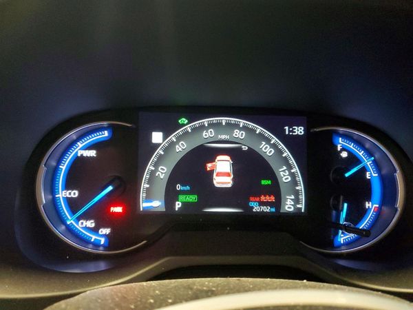 2024 TOYOTA RAV4 XLE