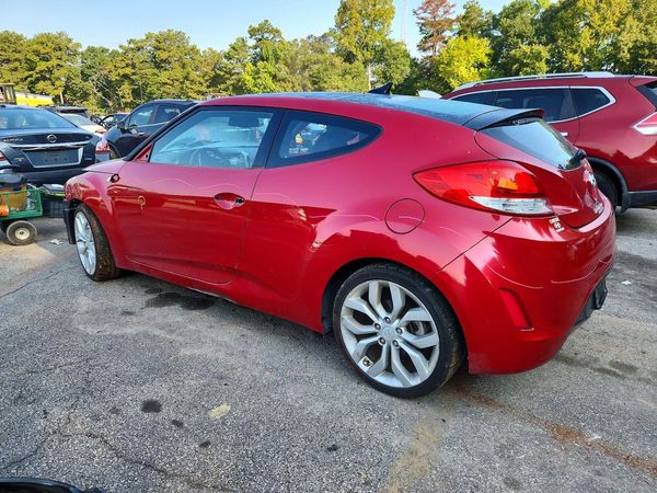 2013 HYUNDAI VELOSTER